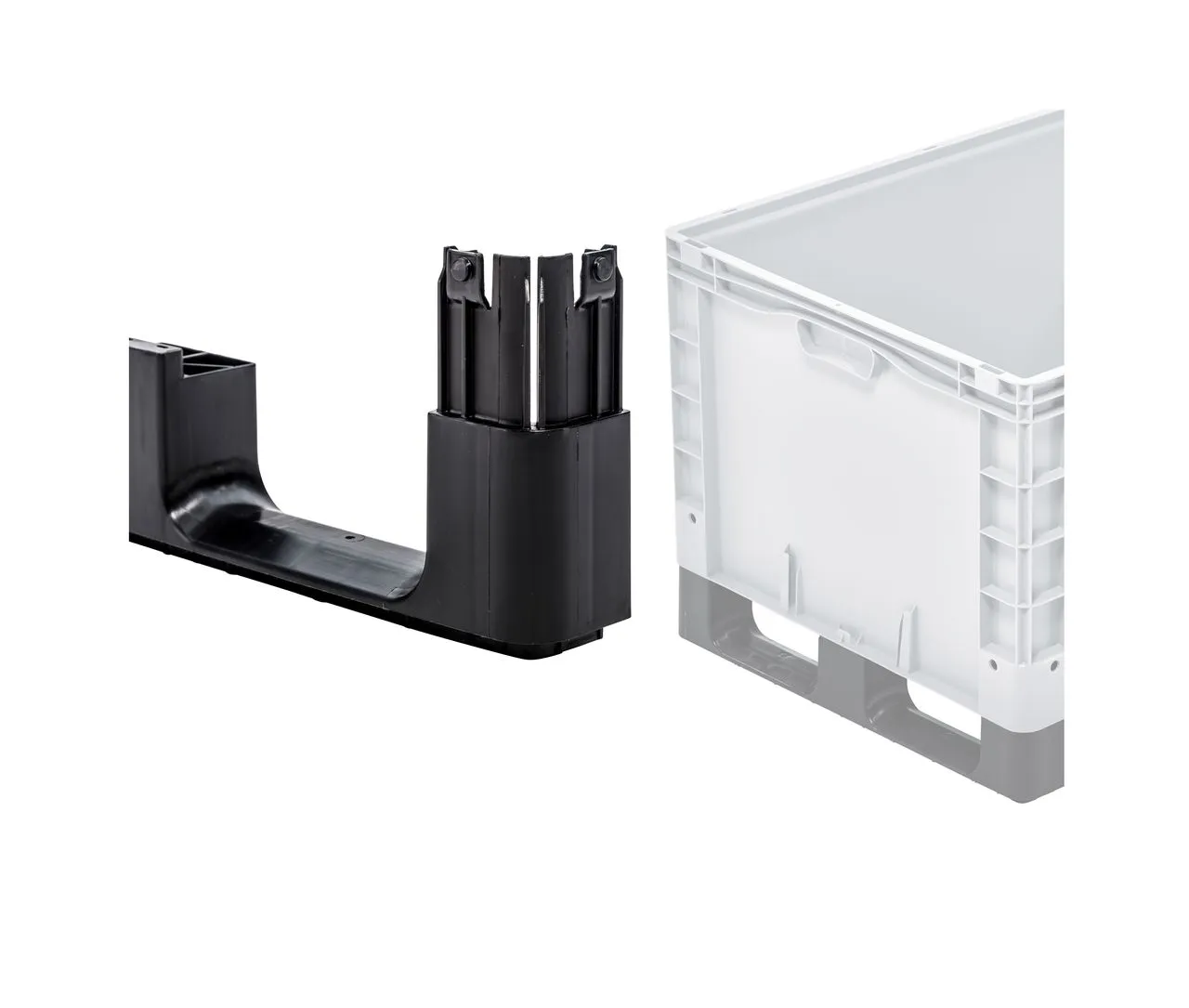 Bekuplast Kufen zur Eigenmontage aus robustem PP-C, 100 mm hoch, f?r einfache Gabelstaplerhandhabung. Flexible Einfahrbreiten f?r vielseitige Lagerl?sungen.