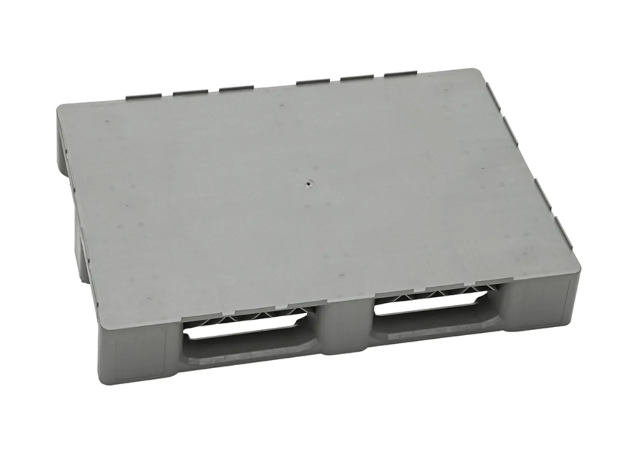 Die Euro Kunststoffpalette TIDUS CLEAN von Purus ist leicht (14 kg) und extrem belastbar (bis 7.500 kg), ideal f?r hygienische Anwendungen in der Lebensmittel- und Pharmaindustrie.