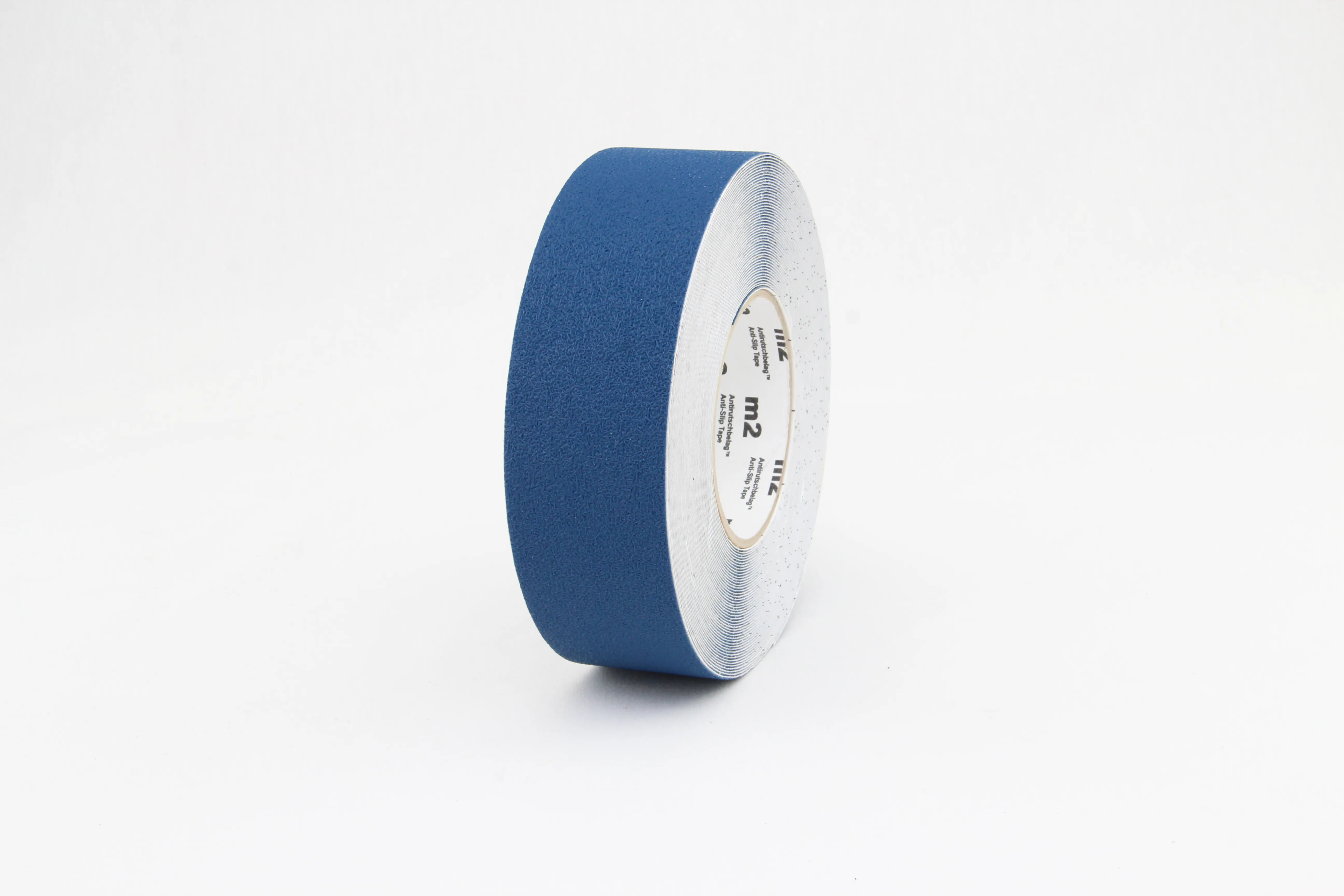 Das blaue Safety Bodenmarkierungsklebeband von TR-KSB Mehlhose ist 50mm breit und 18,3m lang, bietet rutschfeste Sicherheit und ist einfach zu montieren.