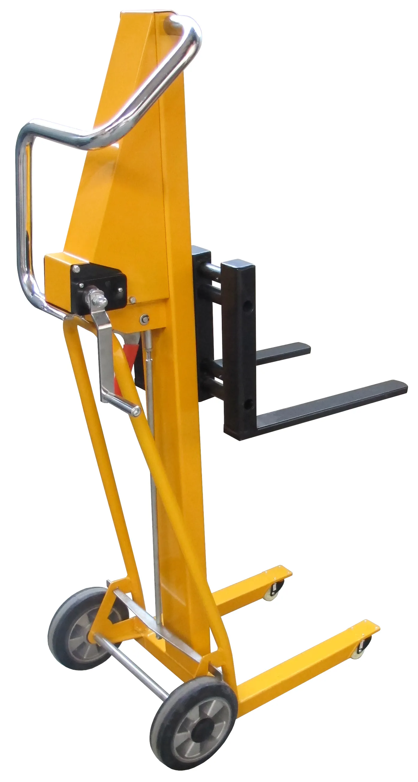 Der Minilifter ML 120 von qteck GmbH hebt bis zu 120Kg ergonomisch mit verstellbaren Gabelzinken und ist dank kompakter Bauweise ideal f?r enge R?ume.