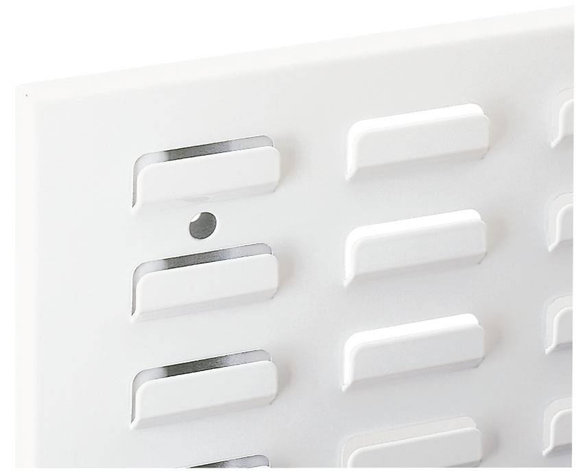 Die ®RasterPlan Schlitzplatte von Kappes Systeme GmbH in Reinweiß (500x450 mm) bietet flexible Organisation mit robustem Stahl und vielseitiger Kompatibilität.