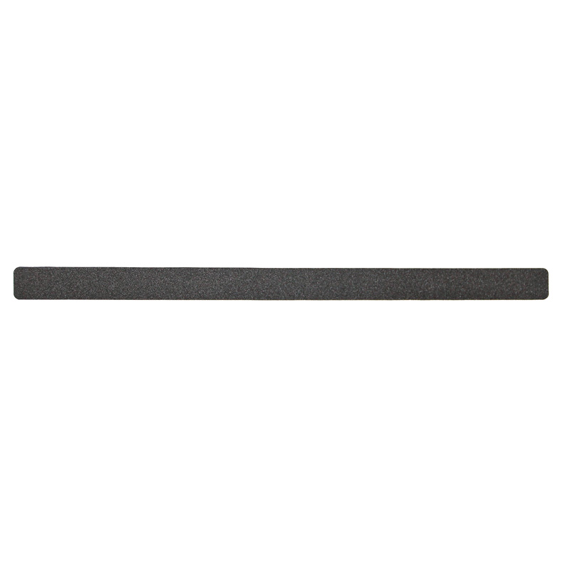 Schwarzer m2-Antirutschbelag, extra stark und verformbar, 50x800mm Streifen. Bietet überragende Rutschhemmung und Langlebigkeit für sichere Arbeitsbereiche.